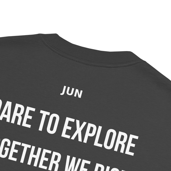 RISE ABOVE 02 – JUN ピンクスカルガール オーバーサイズTシャツ 2