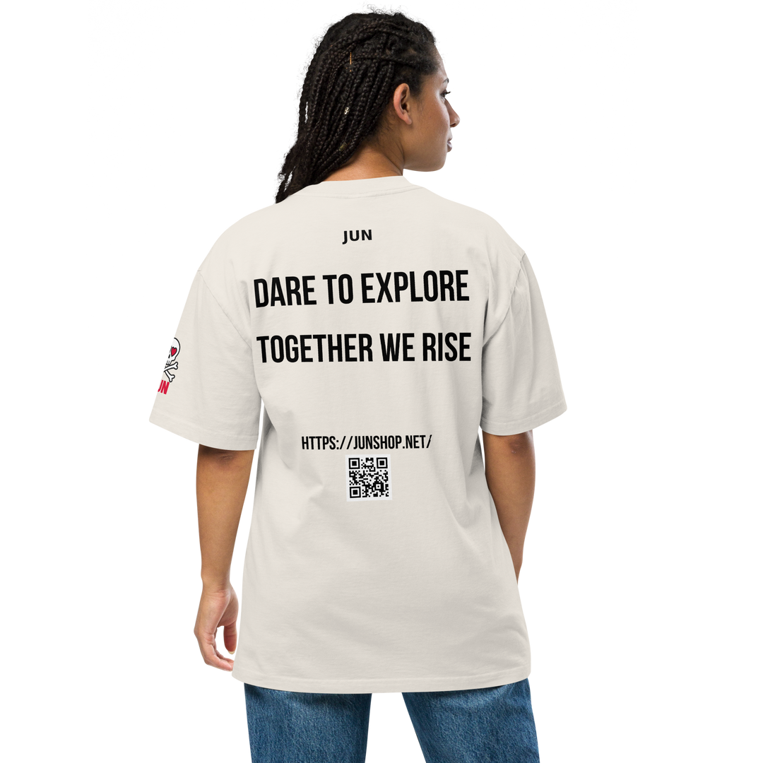 RISE ABOVE 02 – JUN ピンクスカルガール オーバーサイズTシャツ 1