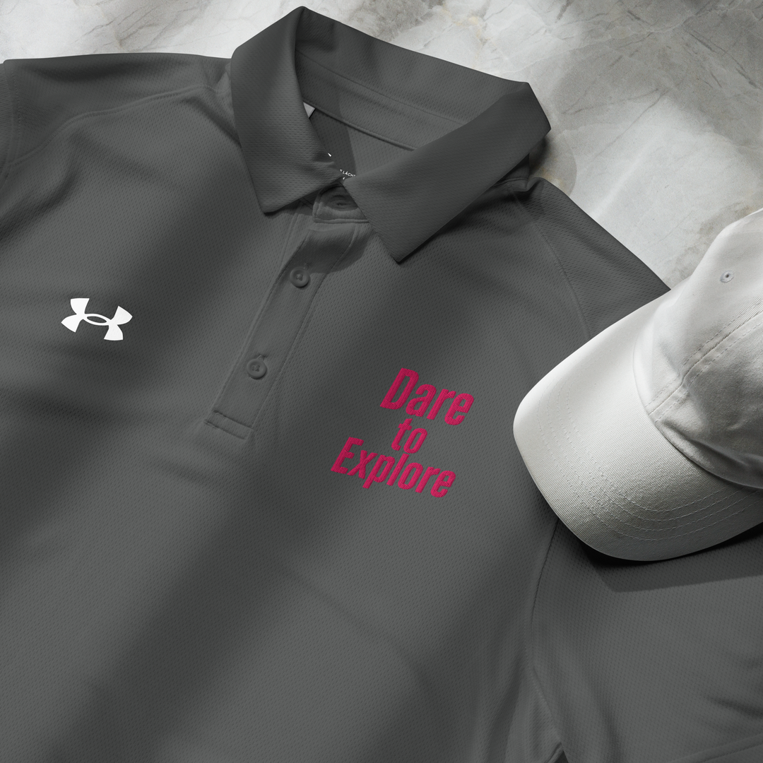Dare to Explore – Under Armour® メンズポロシャツ（カラーバリエーション）