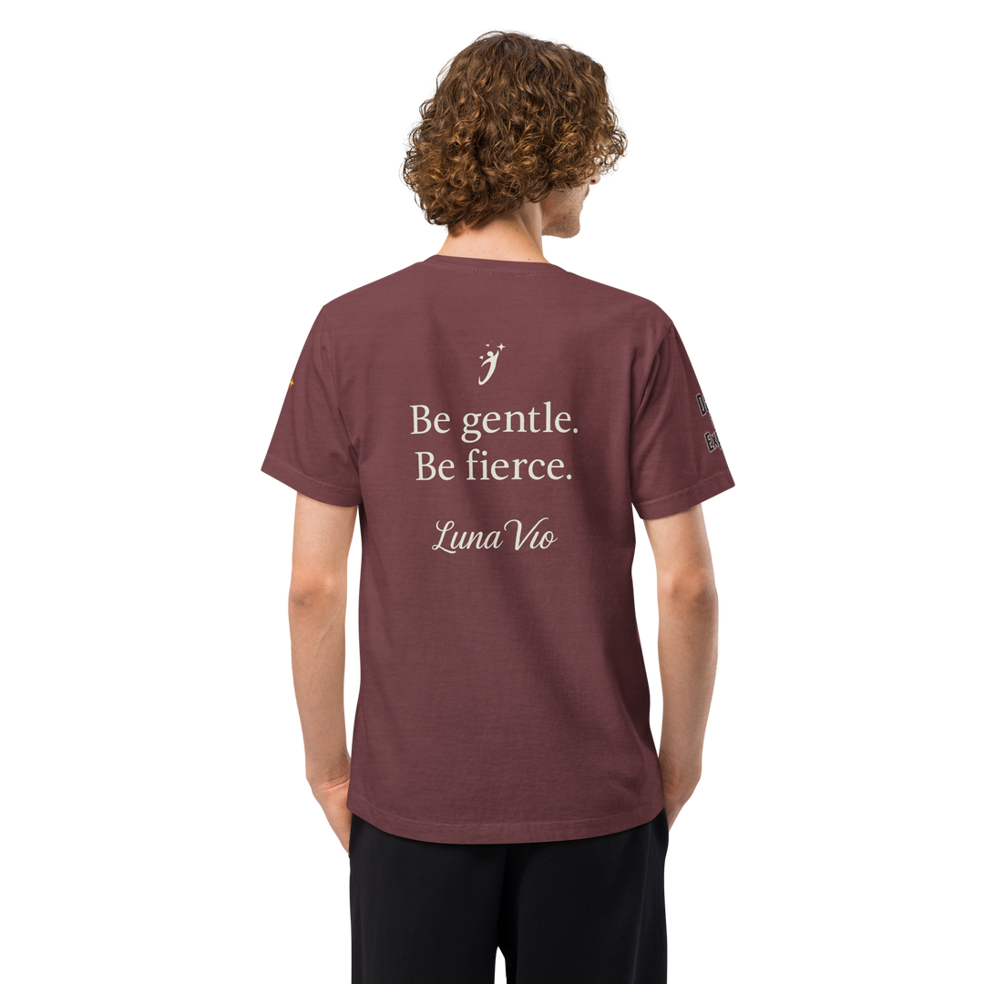 Dare to Explore UNISEX Oversized Art T-Shirt – LUNA VIO Collection